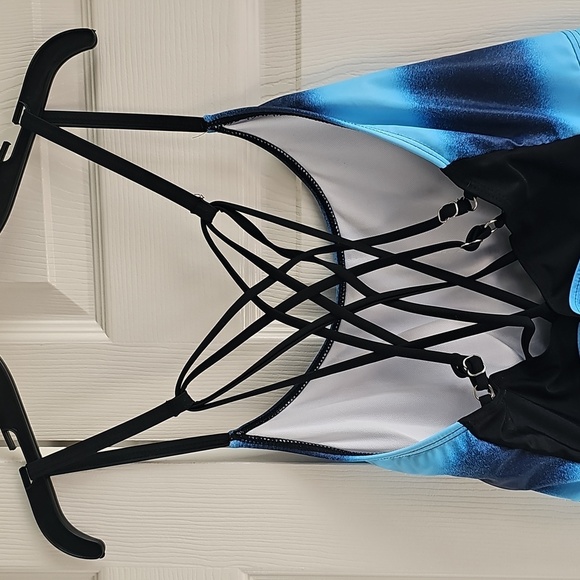 Padded Tankini W Adjustable Criss Cross Back Tie Dye In Blues 3XL EUC - Picture 5 of 9